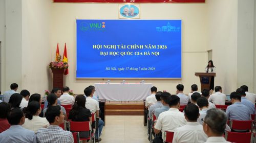 VNU06733