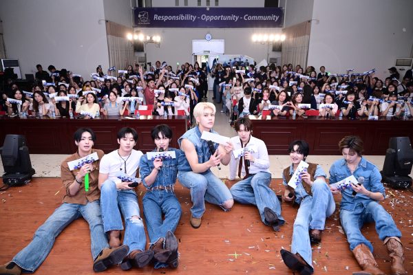 Sôi động Chương trình giao lưu văn hóa – âm nhạc “Từ KPOP đến K-ULIS” cùng nhóm nhạc Hàn Quốc NTX